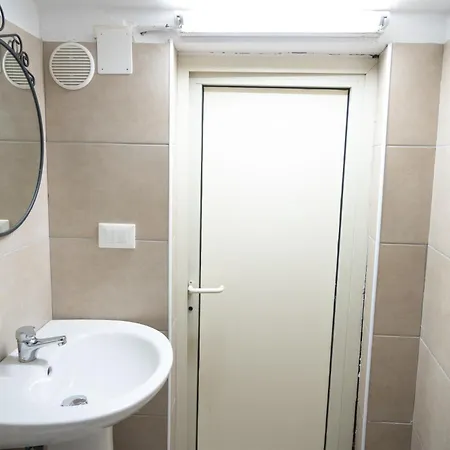 Nyaraló Casa Annalisa - Fronte Mare - Sea Front Pescara