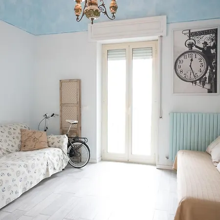 Dom wakacyjny Casa Annalisa - Fronte Mare - Sea Front *